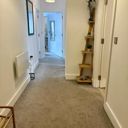 With Gated Parking Included Apartment *